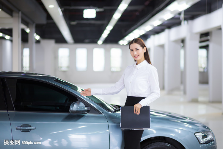 汽车销售商务女性